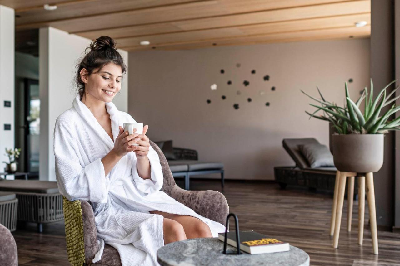 Vinea - Apartments Tirolo Zewnętrze zdjęcie